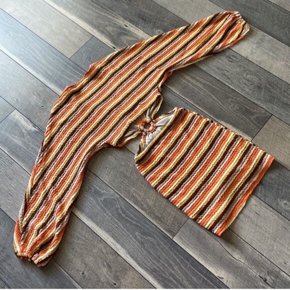 NEW WITH TAGS!! 12th Tribe Free Bird Crochet Dress Sz Small - Picture 5 of 10